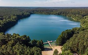 Ośrodek La La Las - domki letniskowe w lesie nad jeziorem